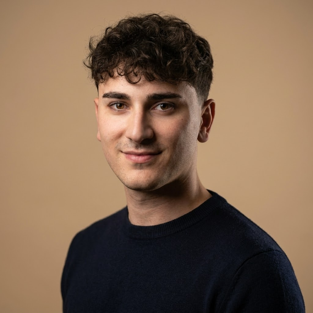 Oskar Dinesen — grundlægger